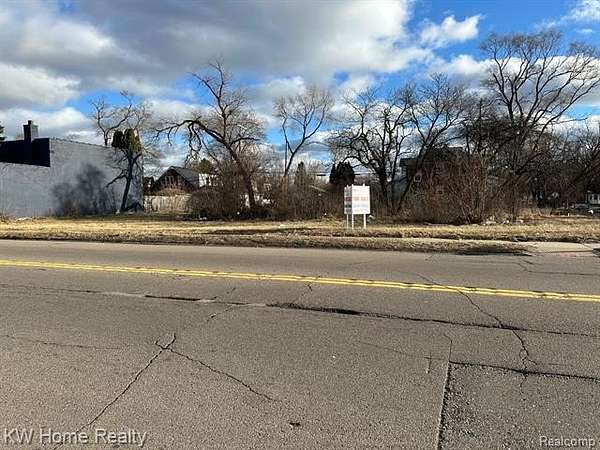 0.26 Acres of Commercial Land for Sale in Detroit, Michigan