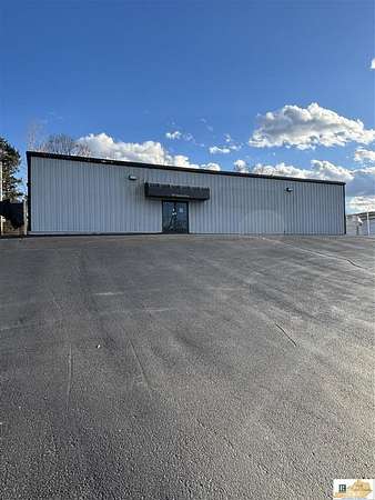 2.74 Acres of Commercial Land for Sale in Glasgow, Kentucky