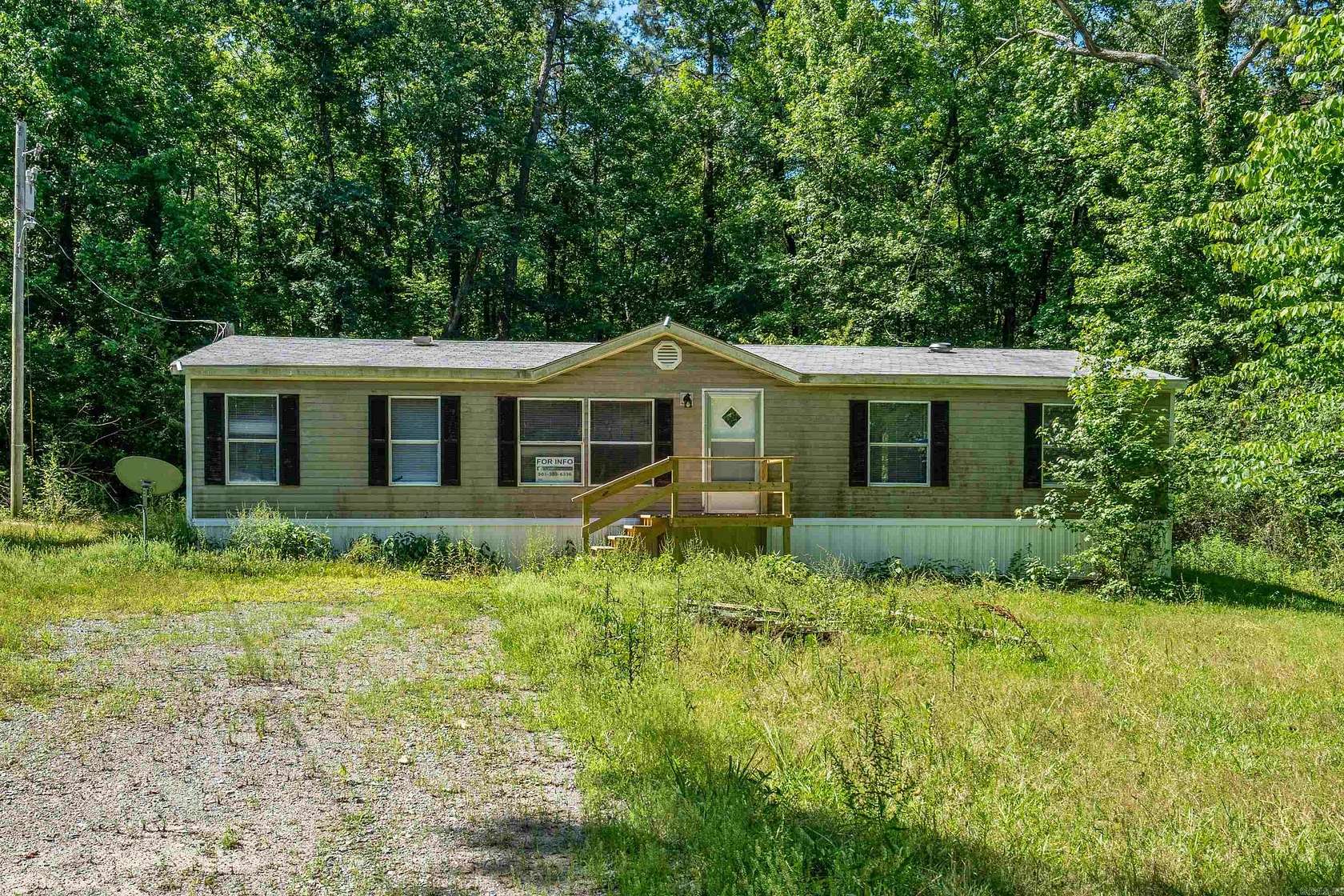 5 Acres of Residential Land with Home for Sale in Pine Bluff, Arkansas