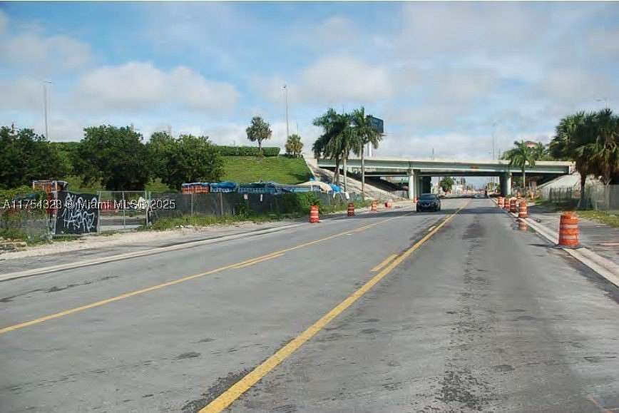 0.55 Acres of Commercial Land for Sale in Miami, Florida
