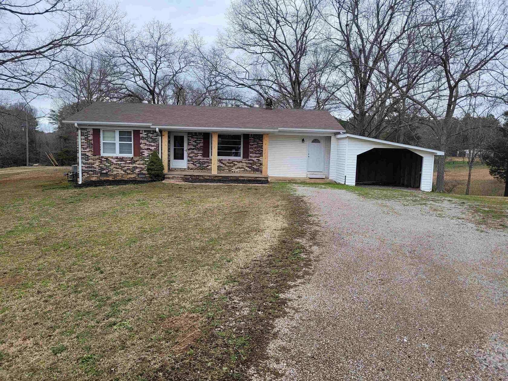 6.4 Acres of Residential Land with Home for Sale in Savannah 6.4 Acres of Residential Land with Home for Sale in Savannah