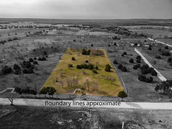 3.19 Acres of Residential Land for Sale in Gainesville, Texas