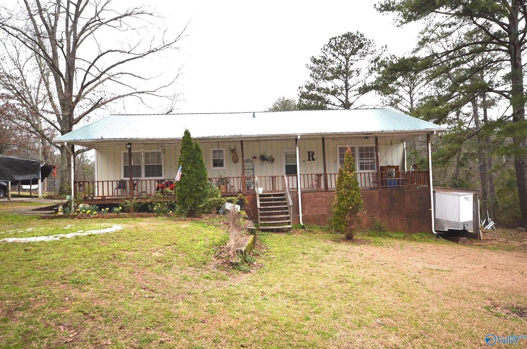 4 Acres of Residential Land with Home for Sale in Hayden, Alabama
