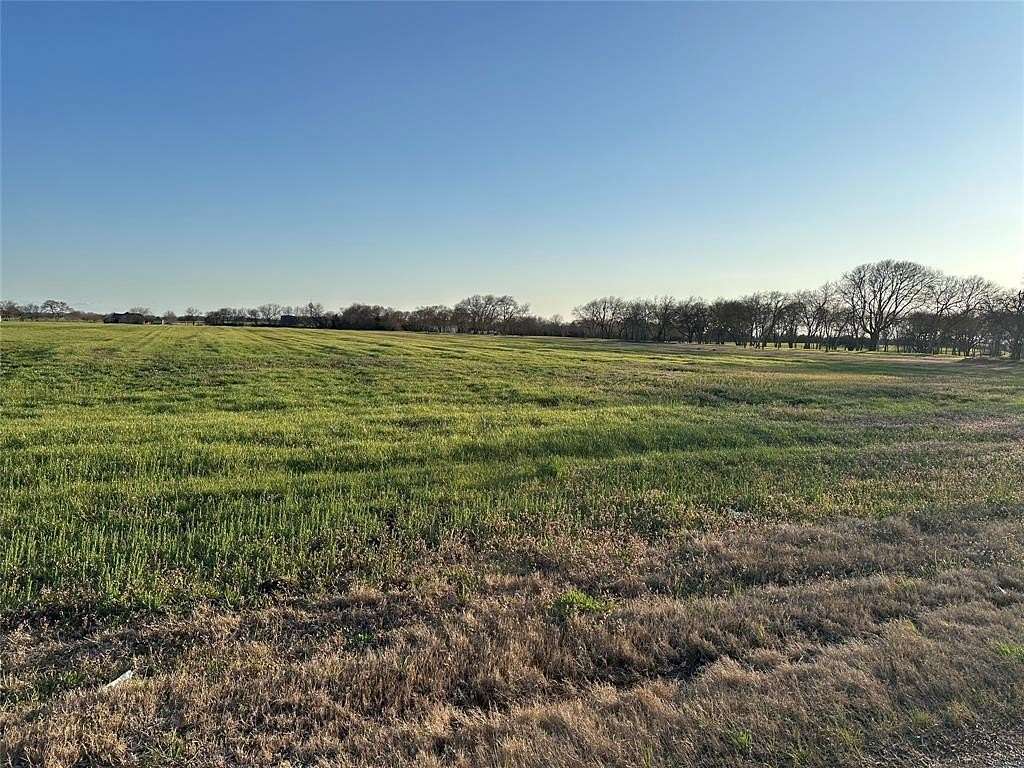 10 Acres of Land for Sale in Gunter, Texas