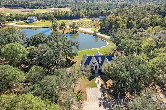 3.9 Acres of Residential Land with Home for Sale in Covington, Louisiana