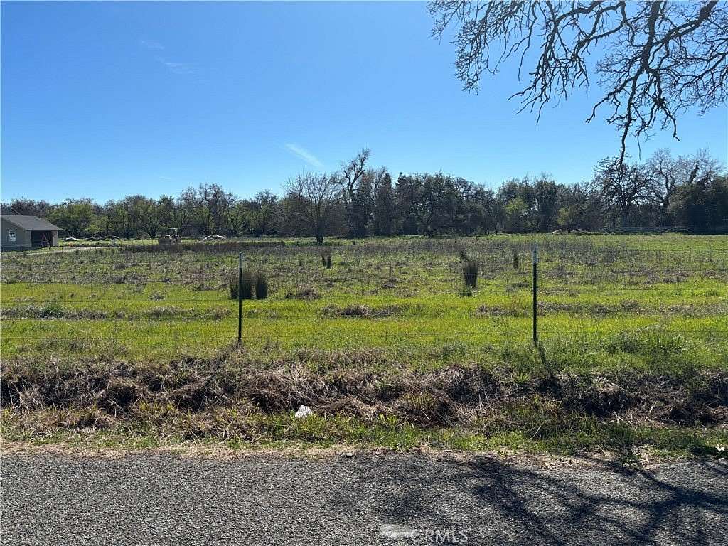 2 Acres of Residential Land for Sale in Los Molinos, California