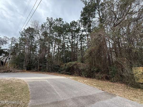 0.15 Acres of Residential Land for Sale in Diamondhead, Mississippi