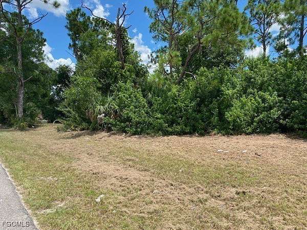 0.25 Acres of Residential Land for Sale in Cape Coral, Florida