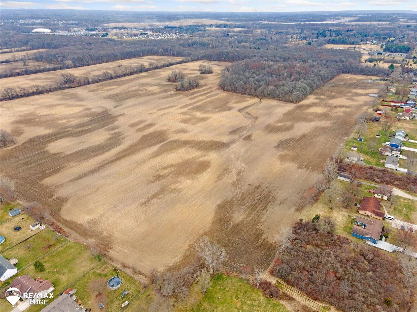 223 Acres of Land for Sale in Swartz Creek, Michigan