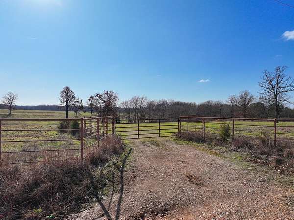 13.3 Acres of Land for Sale in Colcord, Oklahoma
