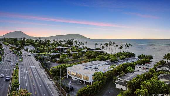 0.9 Acres of Residential Land for Sale in Honolulu, Hawaii