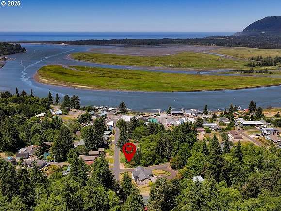 0.11 Acres of Residential Land for Sale in Wheeler, Oregon