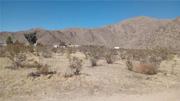 1 Acre of Land for Sale in Apple Valley, California
