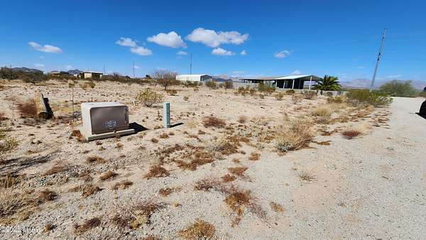 1 Acre of Residential Land for Sale in Salome, Arizona