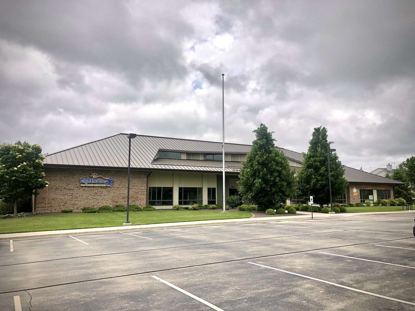 2.6 Acres of Improved Commercial Land for Sale in Champaign, Illinois