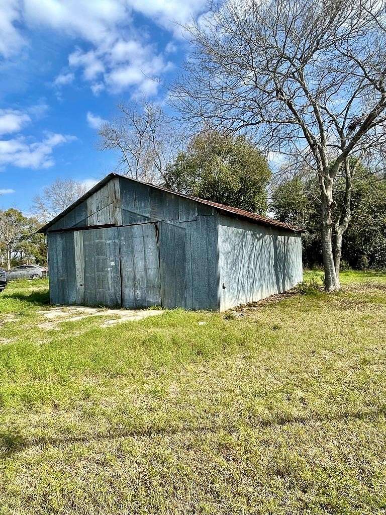 1.13 Acres of Mixed-Use Land for Sale in Berlin, Georgia