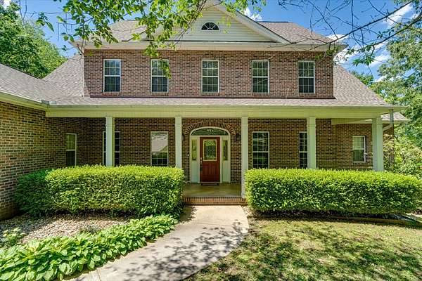 2 Acres of Residential Land with Home for Sale in Whitwell, Tennessee