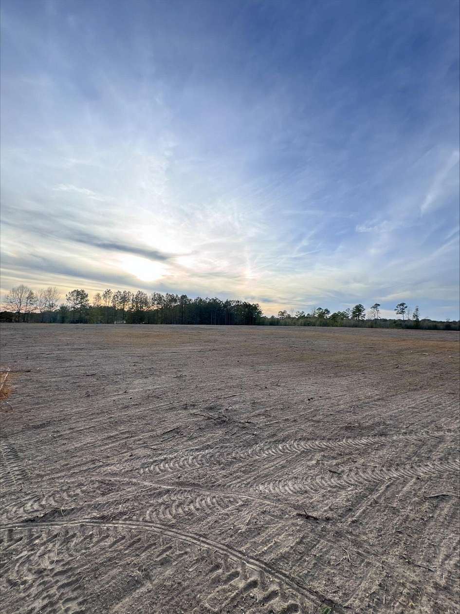 1 Acre of Residential Land for Sale in Williston, South Carolina