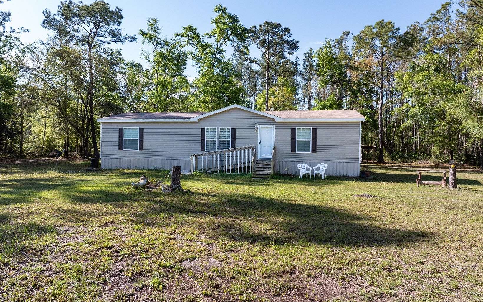 4 Acres of Residential Land with Home for Sale in Live Oak, Florida