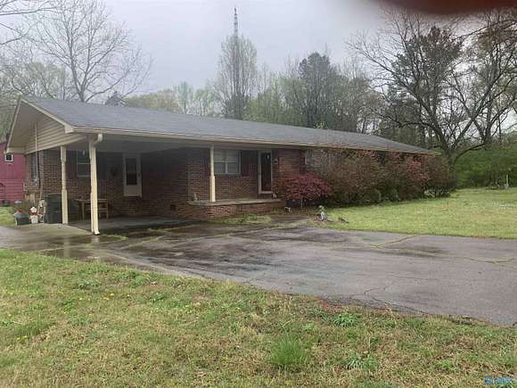 8.2 Acres of Residential Land with Home for Sale in Decatur, Alabama