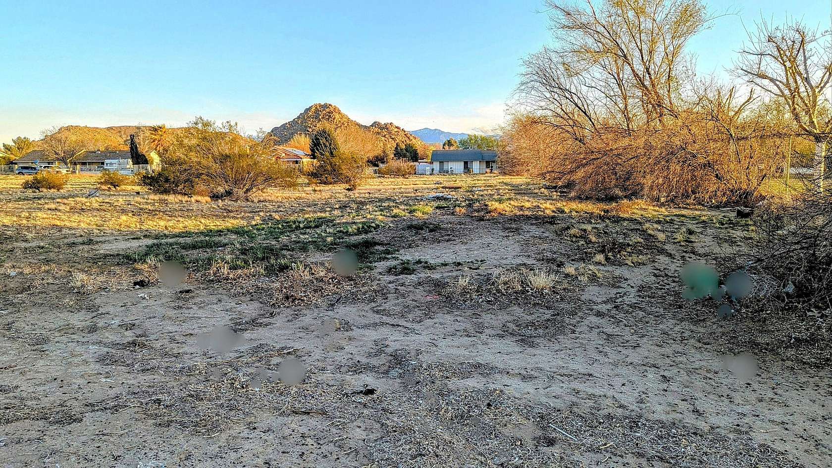 0.56 Acres of Commercial Land for Sale in Lake Los Angeles, California