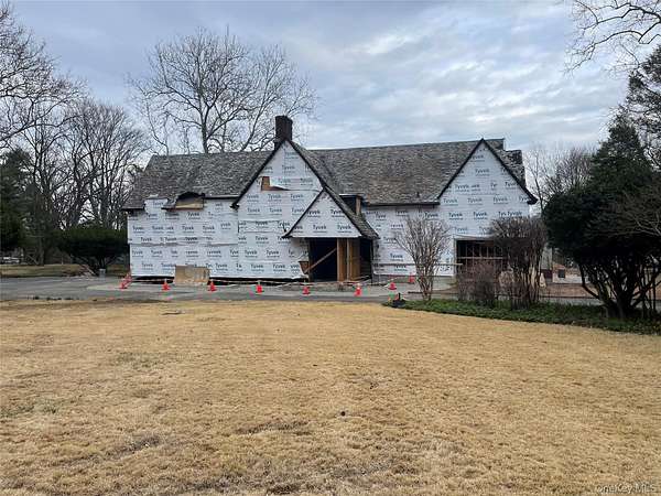 5.3 Acres of Residential Land with Home for Sale in Nyack, New York