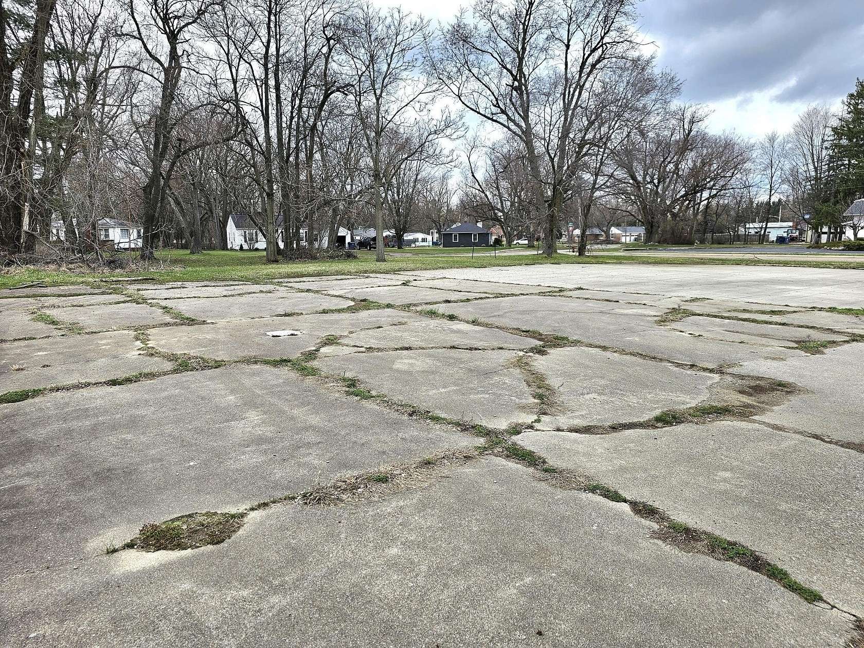 0.44 Acres of Commercial Land for Sale in Coldwater, Michigan