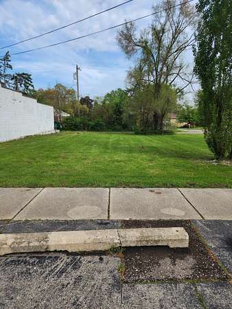 0.07 Acres of Commercial Land for Sale in Romulus, Michigan