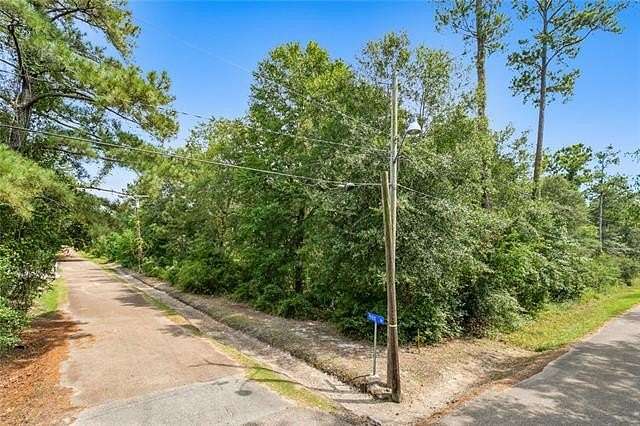 10 Acres of Residential Land for Sale in Lacombe, Louisiana