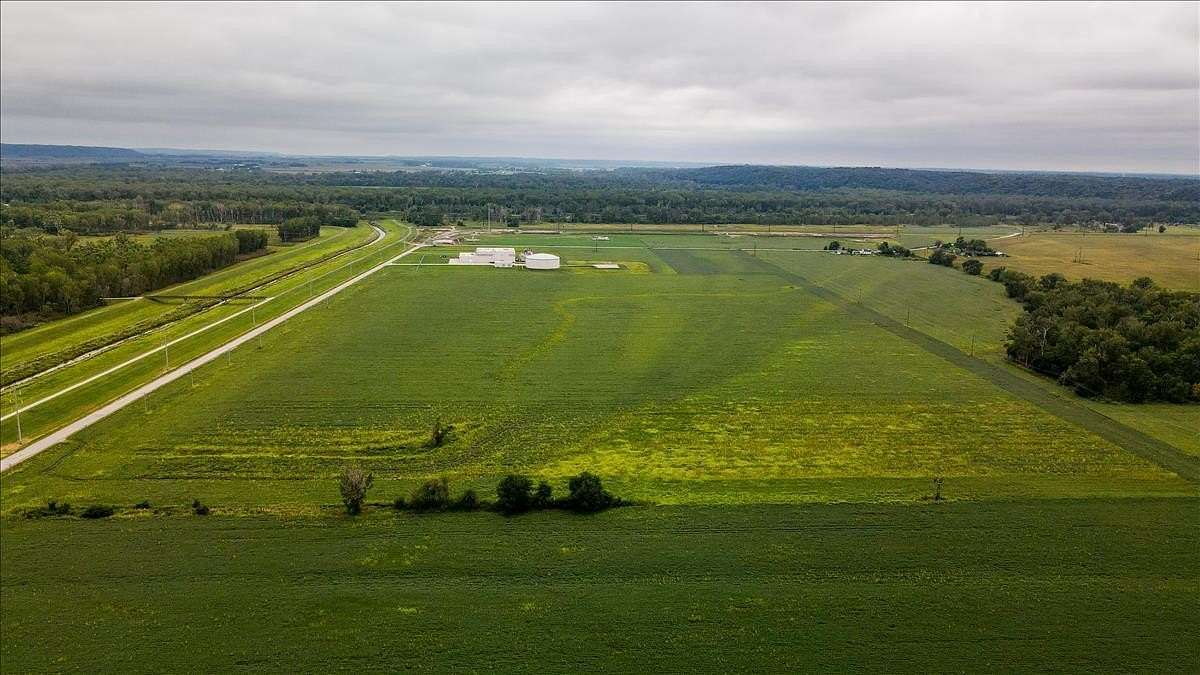 84.3 Acres of Agricultural Land for Sale in Council Bluffs, Iowa