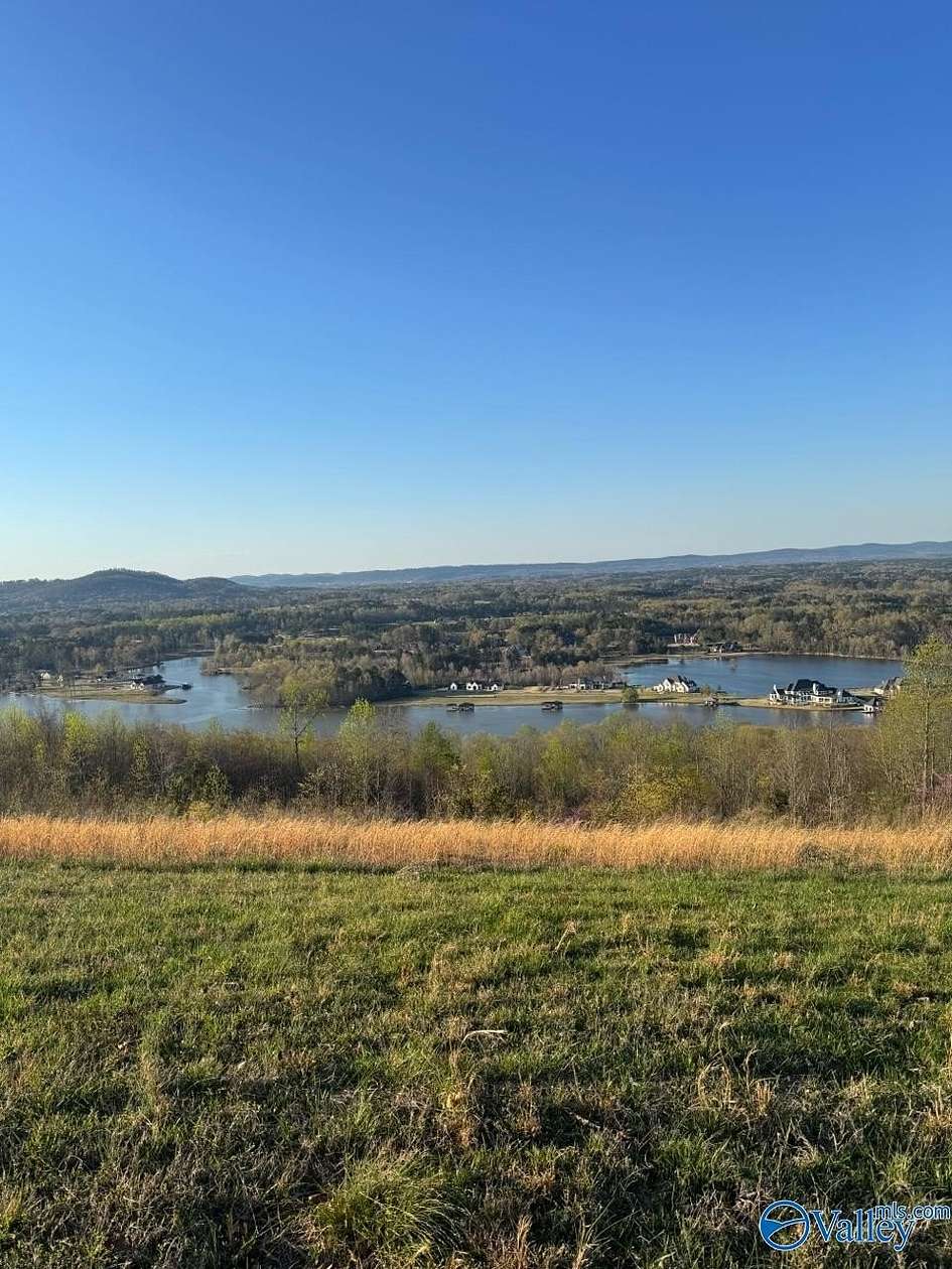 32 Acres of Land for Sale in Glencoe, Alabama