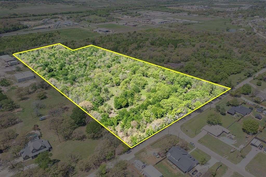 13.6 Acres of Mixed-Use Land for Sale in Cleburne, Texas
