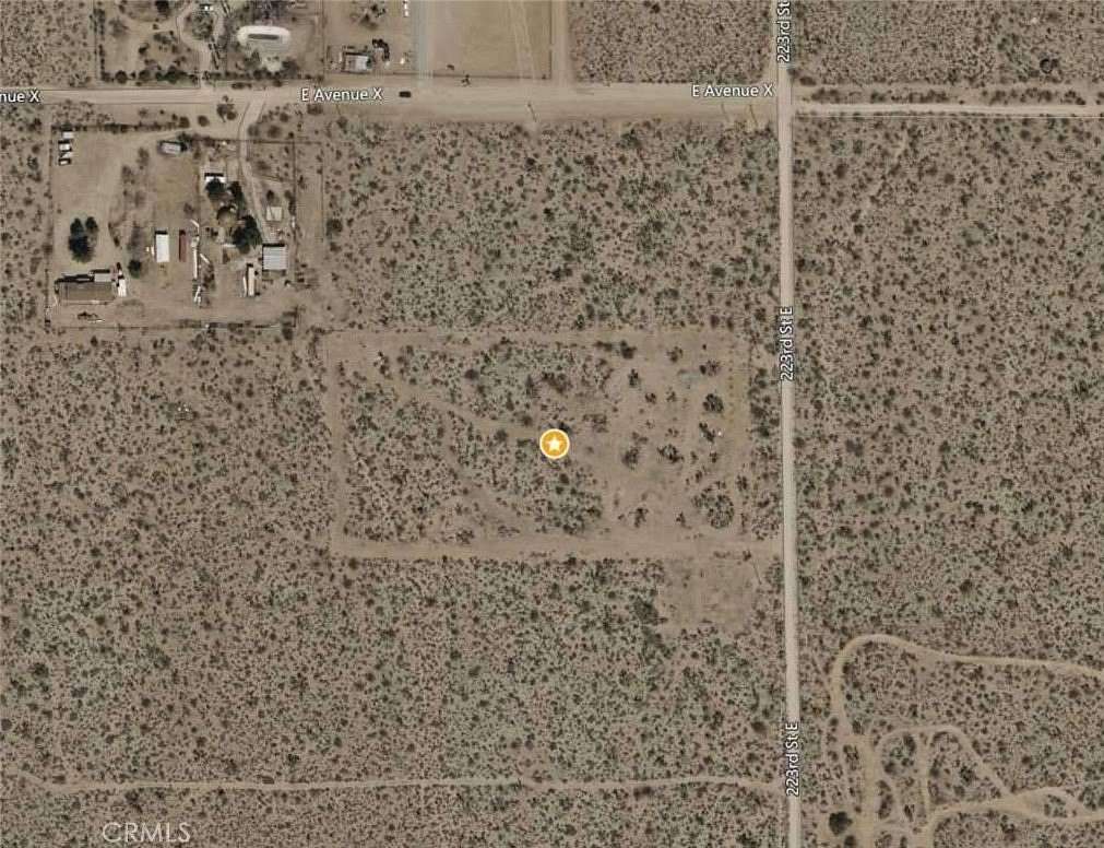 5 Acres of Land for Sale in Llano, California
