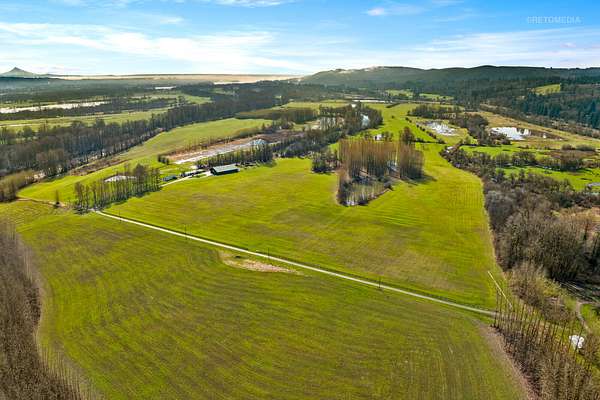 438 Acres of Improved Land for Sale in Deer Island, Oregon