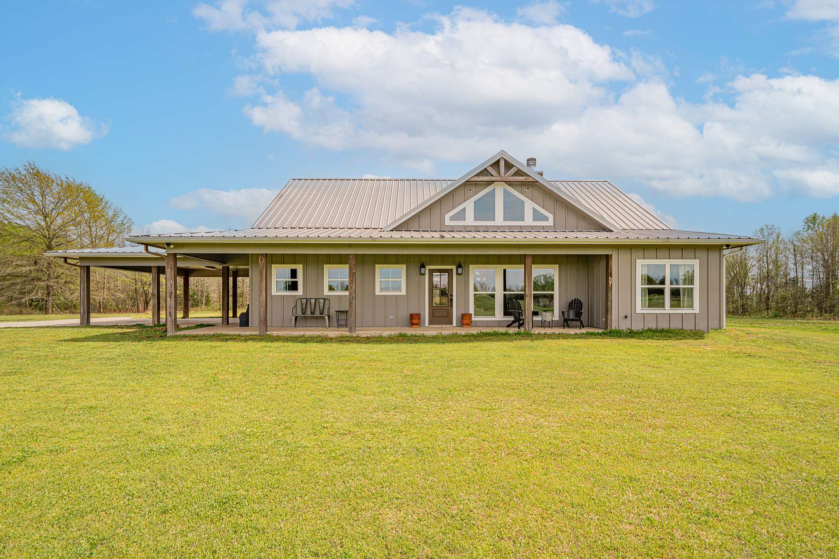 36 Acres of Agricultural Land with Home for Sale in Winnsboro, Texas