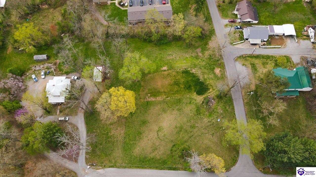 1 Acre of Residential Land for Sale in Campbellsville, Kentucky