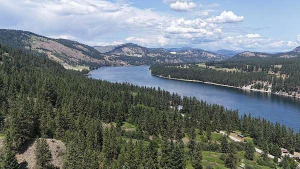 5.3 Acres of Residential Land for Sale in Kettle Falls, Washington