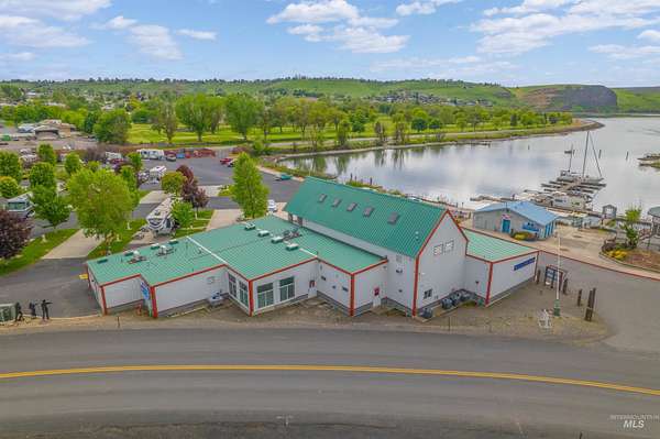 19.1 Acres of Improved Land for Sale in Clarkston, Washington