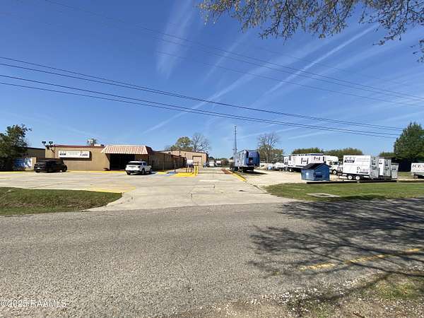 2.73 Acres of Improved Commercial Land for Sale in Lafayette, Louisiana