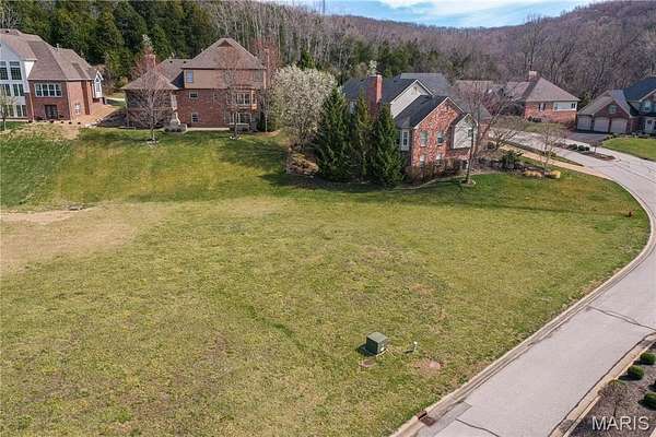 1 Acre of Residential Land for Sale in Saint Albans, Missouri