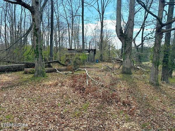 17.7 Acres of Land for Sale in Lenoir City, Tennessee