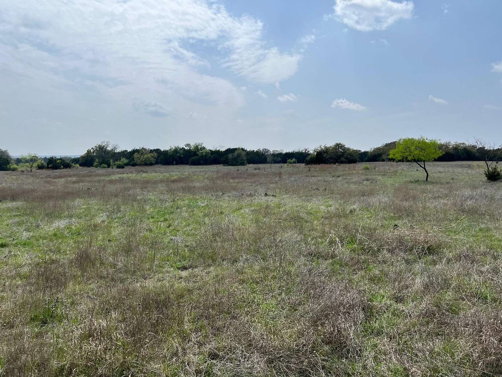 10.1 Acres of Agricultural Land for Sale in Kempner, Texas