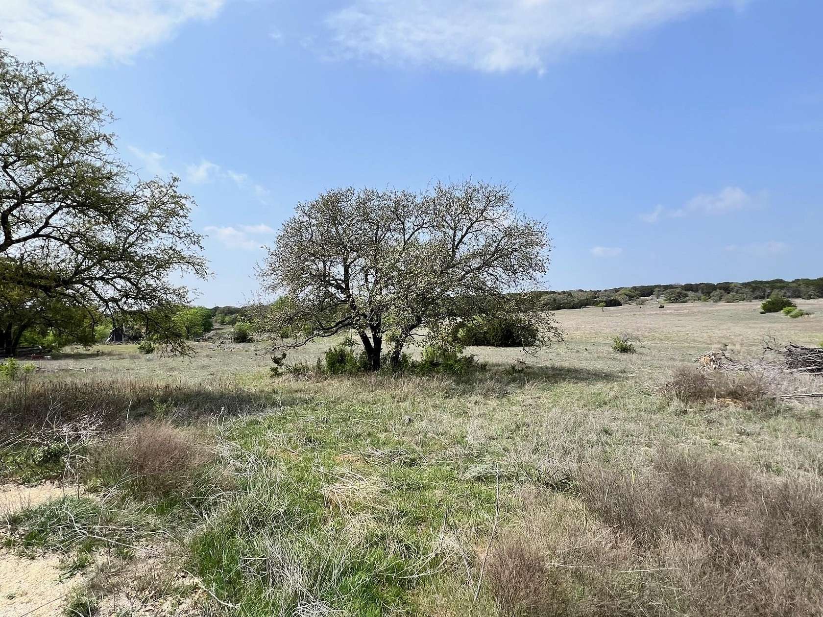 20.2 Acres of Recreational Land & Farm for Sale in Kempner, Texas