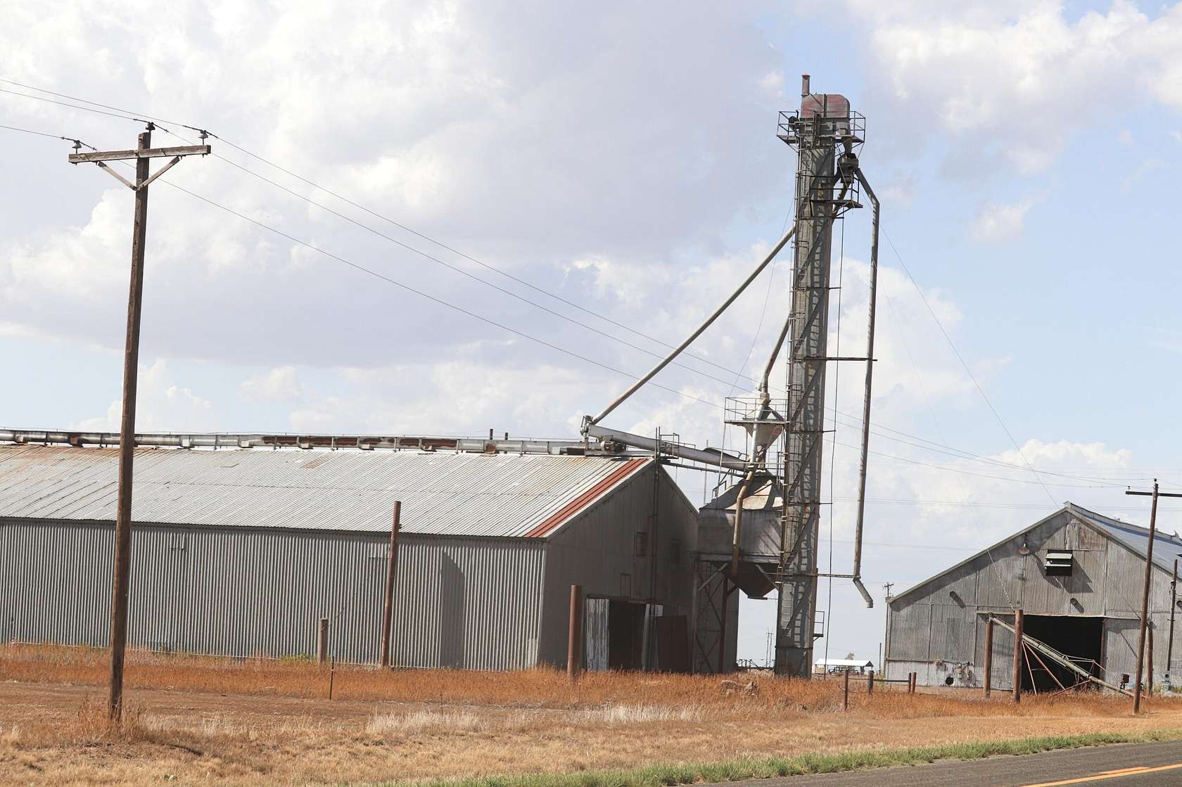 8 Acres of Residential Land for Sale in Petersburg, Texas