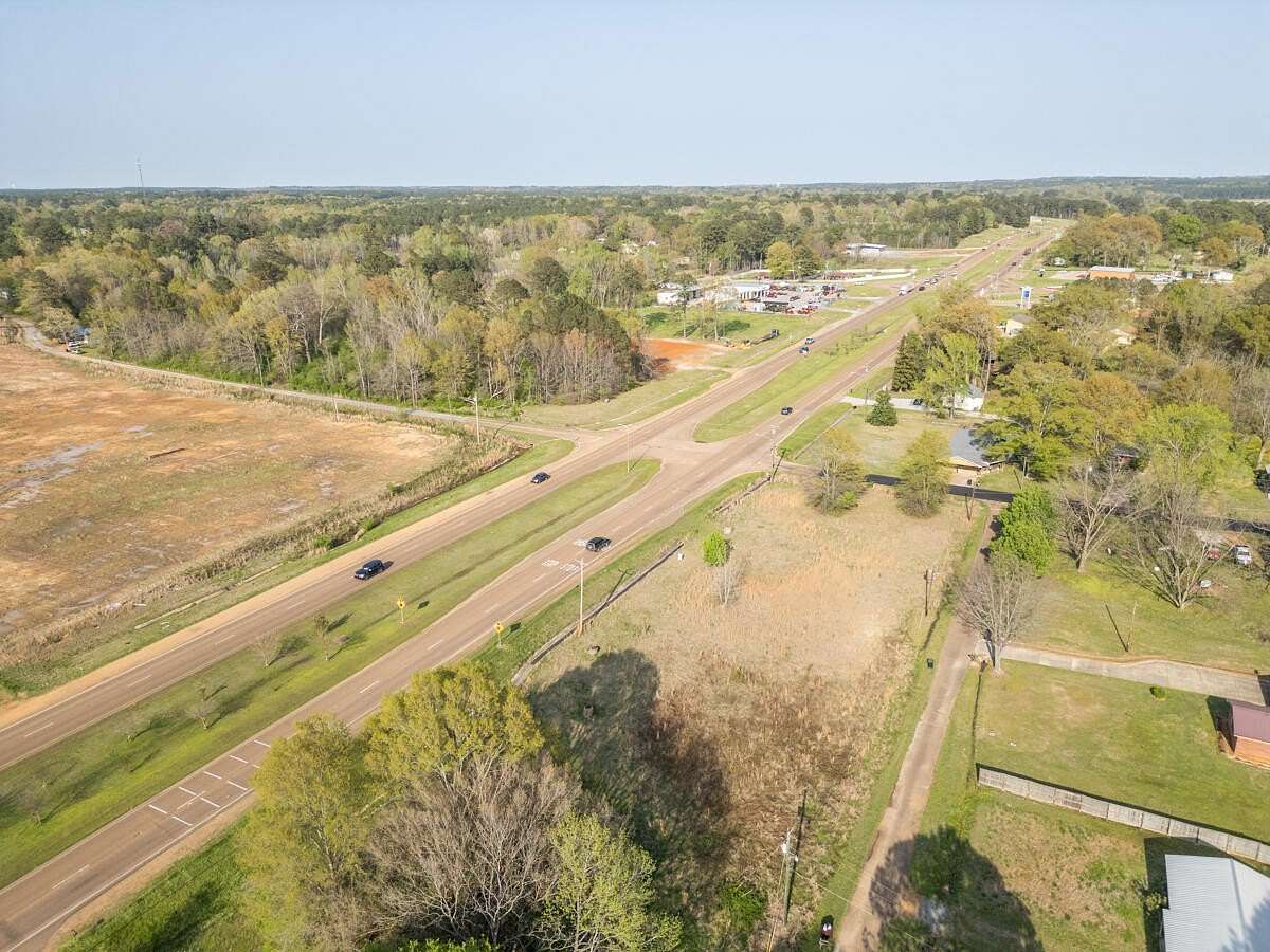 20 Acres of Land for Sale in Starkville, Mississippi