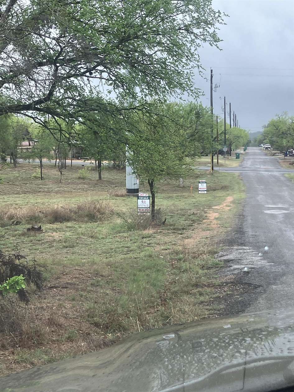 0.29 Acres of Residential Land for Sale in Cottonwood Shores, Texas