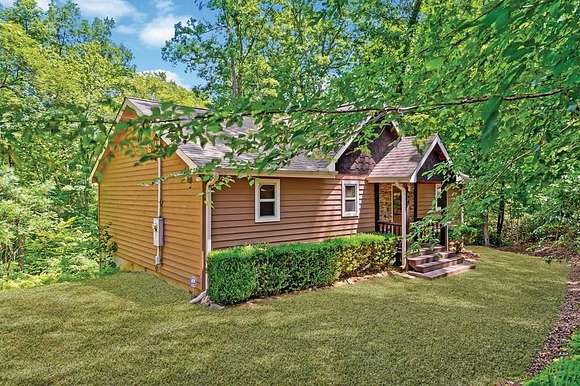 2.5 Acres of Residential Land with Home for Sale in Blue Ridge, Georgia