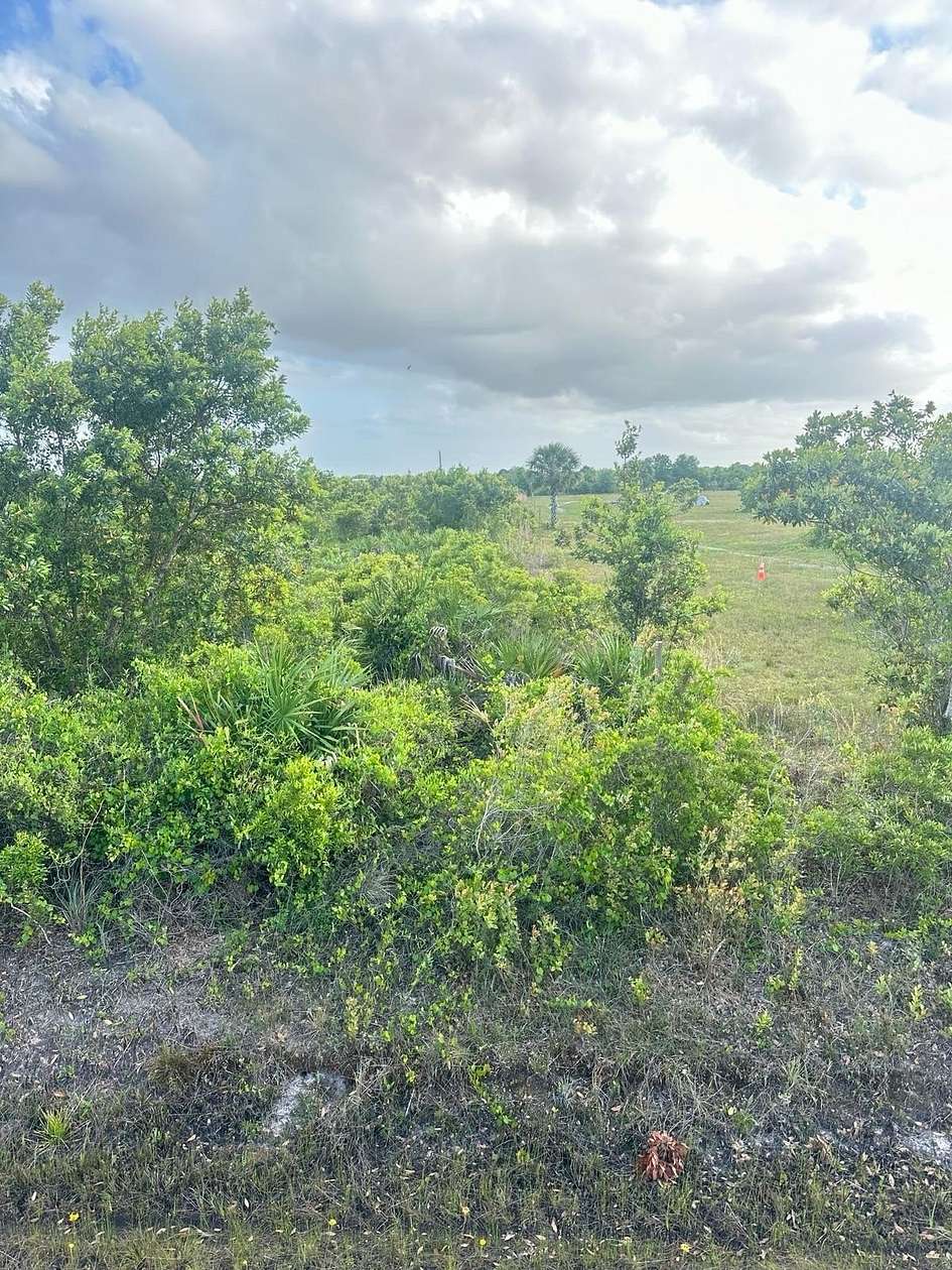 Residential Land for Sale in Okeechobee, Florida