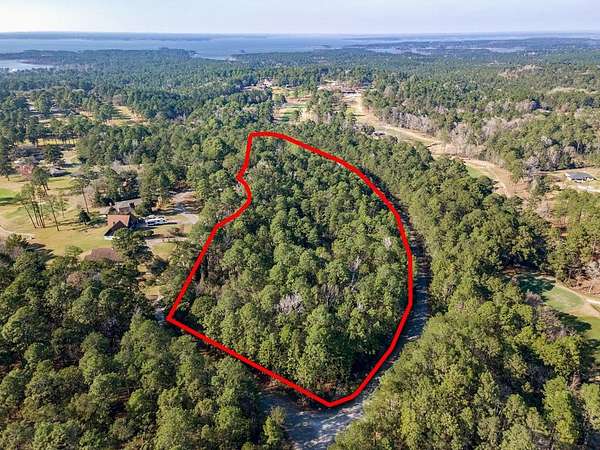 6.88 Acres of Mixed-Use Land for Sale in Brookeland, Texas