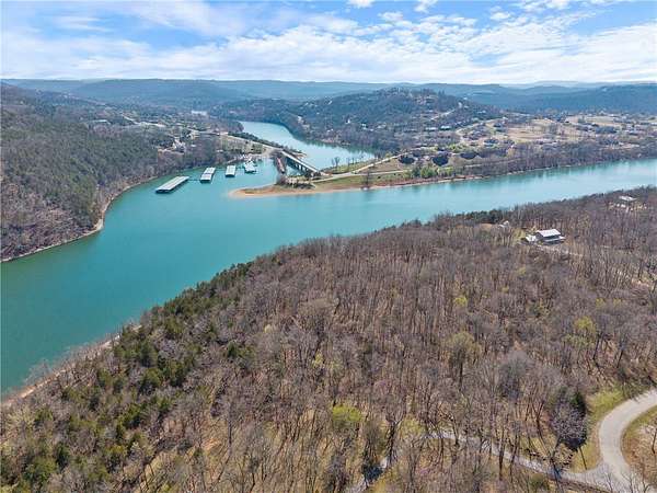 6 Acres of Residential Land for Sale in Eureka Springs, Arkansas